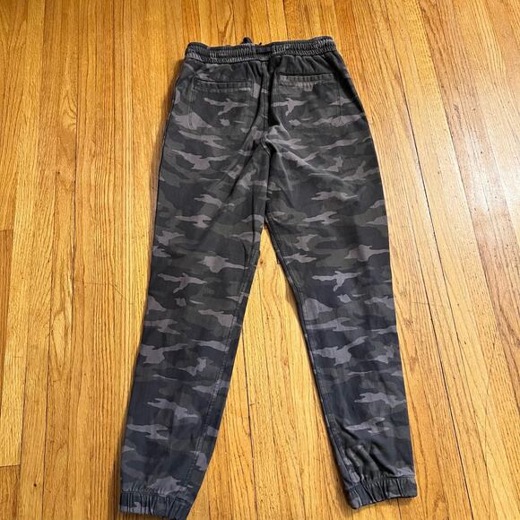Athleta Pants Womens 4 Green Camo Jogger Sweatpants - Picture 3 of 11